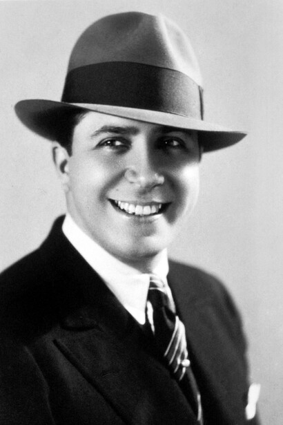 En 2003, la voz de Gardel fue registrada por la Unesco en el programa Memoria del Mundo, dedicado a la preservación de documentos pertenecientes al patrimonio histórico de los pueblos