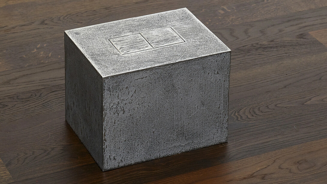 Frank Gerritz, Two center blockformation, 2020. Courtesy of Pablo's Birthday Gallery