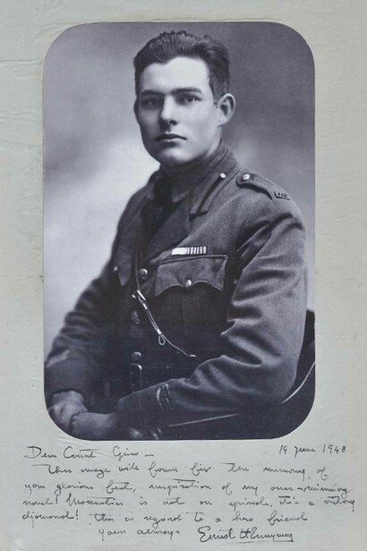 Foto di Hemingway con dedica al Conte