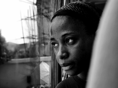 É preciso destacar que na maior parte das vezes, o povo africano não se beneficia de nenhum projecto que tenha sido viabilizado pelo endividamento com algum nível de transparência