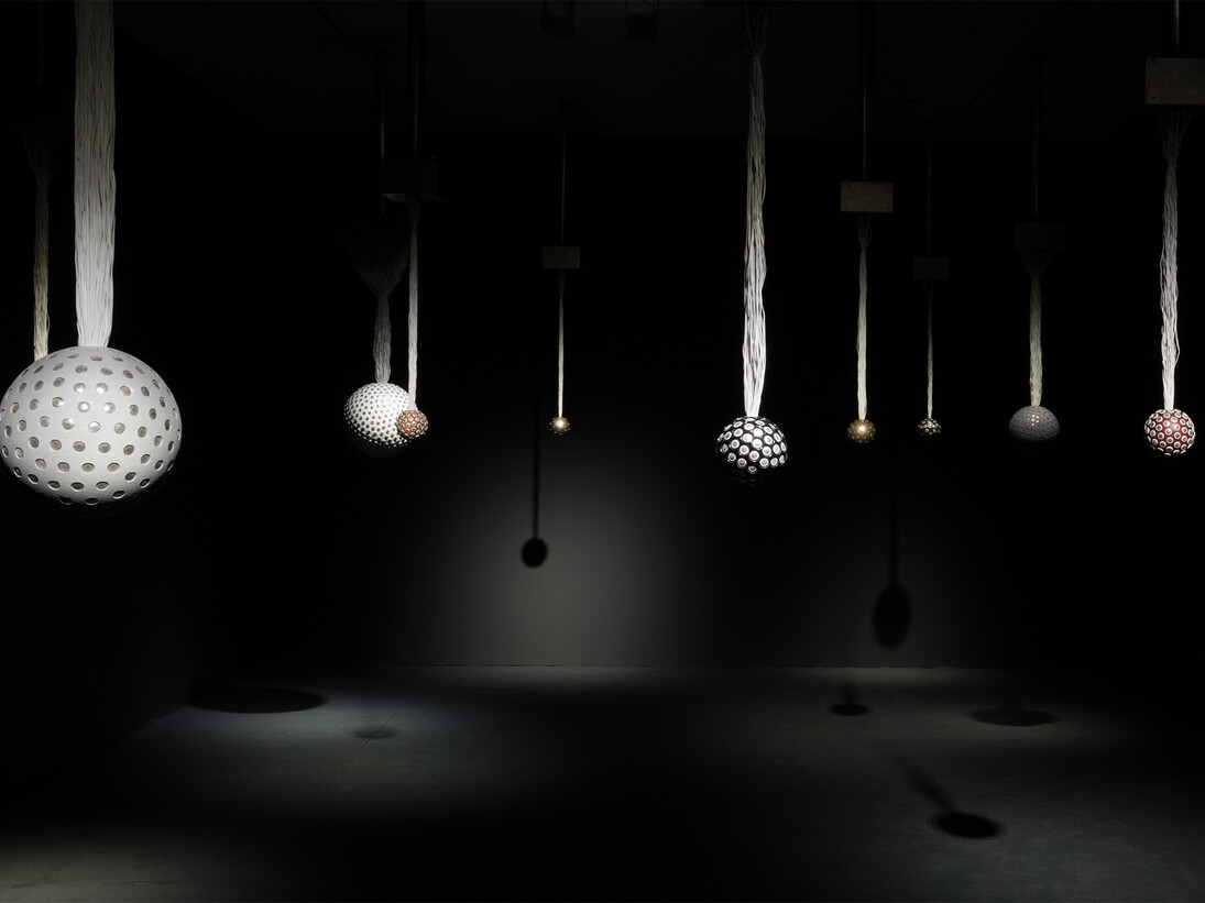 Rafael Lozano-Hemmer, Sphere Packing, 2014, courtesy of the artist and Carroll / Fletcher