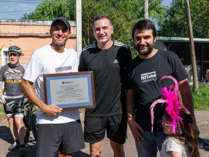La iniciativa no solo puso a prueba los límites físicos, sino que también tuvo un propósito solidario, ayudando a instituciones vinculadas a la salud y el bienestar. Tacuarembó, Uruguay