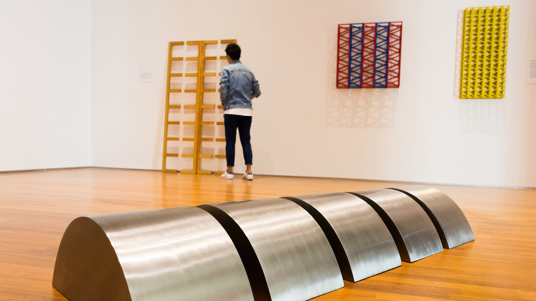 Minimalism: Space. Light. Object. Courtesy National Gallery Singapore
