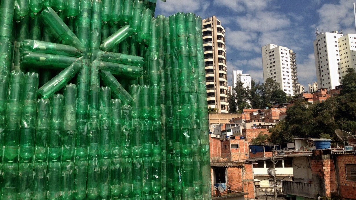 Palácio das garrafas (Foto por Patricia Gomes)