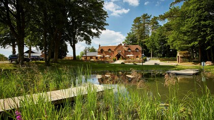 The Jack Russell Inn