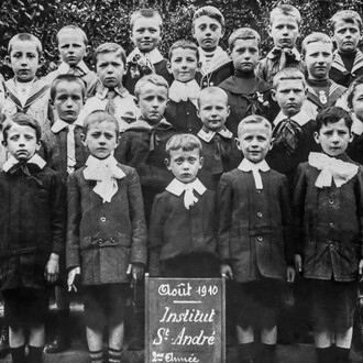 Georges Simenon, un romanziere in otto viaggi. Per gentile concessione della Cineteca di Bologna