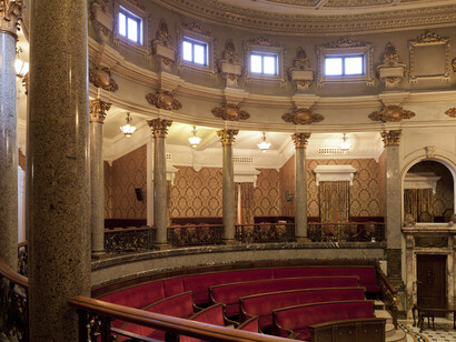 Interior del hemiciclo. Foto: Mayte Piera