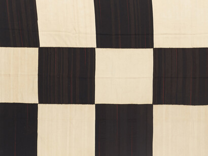 Mazandaran, gelim, mid 20th century, 375 x 207 cm © Teppichkunst Hirschberg, Cologne.