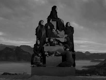 Nick Brandt, Women with sleeping children. Courtesy of Gilman Contemporary