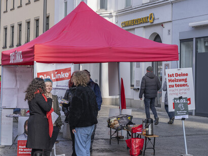 Election campaign for the 2025 Bundestag election in the old town of Hof