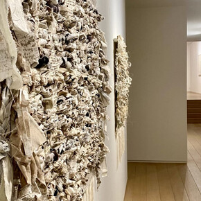 Geneviève Levivier, Un arbre à soi, vue de l'exposition. Avec l'aimable autorisation de la Galerie La Patinoire Royale Bach