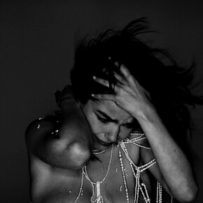 Björk, Still from ‘Pagan Poetry’ directed by Nick Knight 1993. Credit: Courtesy Wellhart Ltd & One Little Indian.