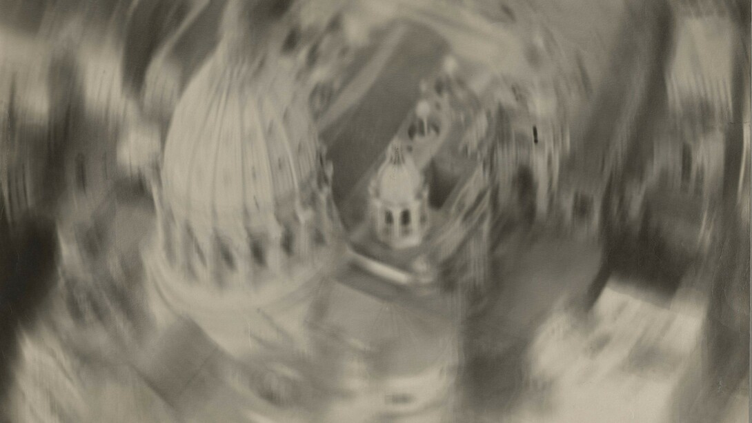 Filippo Masoero, Descending over Saint Peter (Scendendo su San Pietro), ca. 1927–37 (possibly 1930–33), Gelatin silver print, 24 x 31.5 cm, Touring Club Italiano Archive