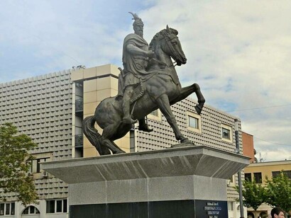 George Kastrioti Skanderbeg statue in Tirana, Albania