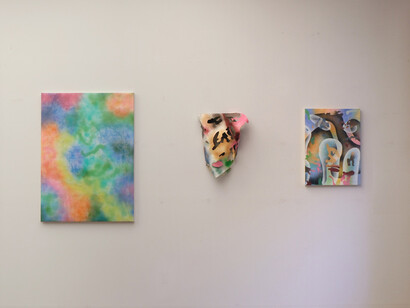 Doug Henders, Gradient maps, exhibition view. Courtesy of the Opening Gallery 