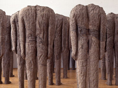 Magdalena Abakanowicz, Crowd and Individual