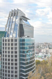 Hochhäuser in Santiago, Chile, die die Rolle des Landes im konservativen Wandel Lateinamerikas symbolisieren
