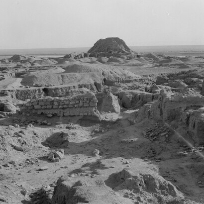 Le rovine dell'antica città di Assur, Iraq, fotografate nel 1932