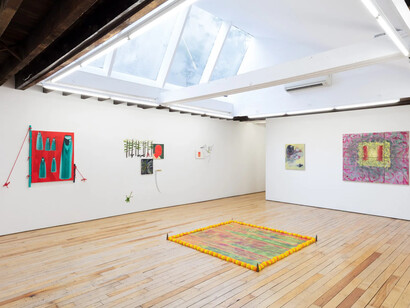 Various artists, Marooned, exhibition view. Courtesy of Uffner & Liu Gallery