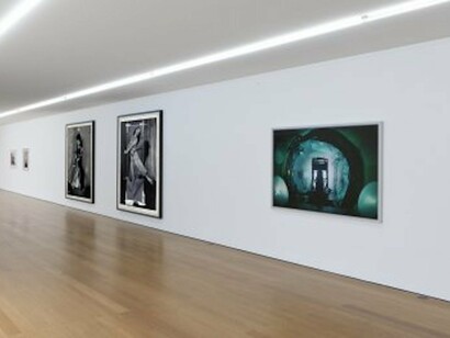 Installation view Candida Höfer, Thomas Struth, Thomas Ruff at Galerie Rüdiger Schöttle, 2017. Photo: Wilfried Petzi.