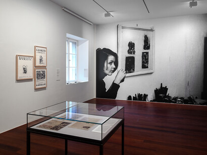 Georg Baselitz, Baselitz manifiestos, exhibition view. Courtesy of Museum der Moderne