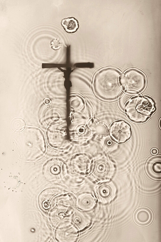 Allan Forsyth, Fade Into Light 001, 2012, photogram, C-Type metallic print, diasec, edition of 10, 118 x 77 cm, courtesy of the artist and Gallery Elena Shchukina