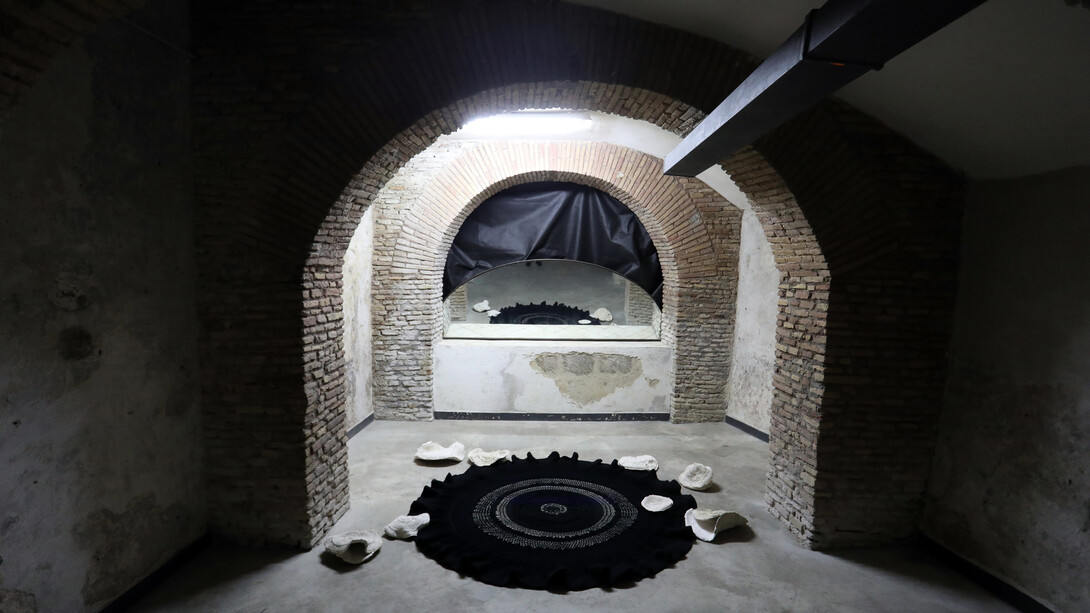 Mostra Texture of Resistance, opere di Maria Elisa D’Andrea e Giulia Nelli