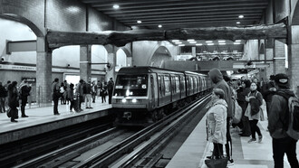 En la mañana de ayer el servicio de metro se vio entorpecido debido a que fue temporalmente cerrada la Línea 1