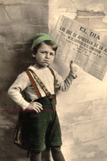 Niño vendedor de periódicos