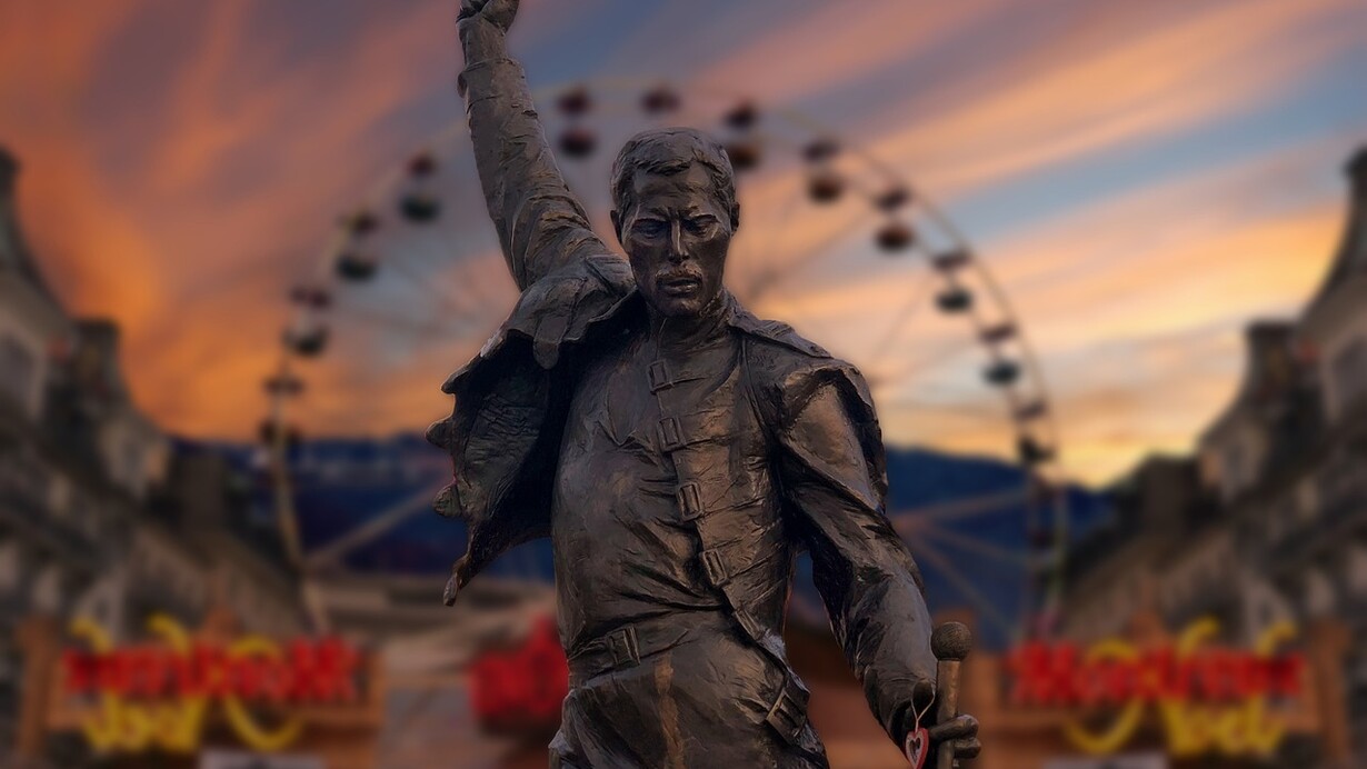 Freddie Mercury, statua. Si è conclusa il 13 settembre un’asta che rimarrà nella storia di Sotheby’s e che nonostante i pareri contrastanti ha sicuramente elettrizzato i fan della band e ha permesso al grande pubblico di rivivere l’immensità di Freddie Mercury e la Queen-mania