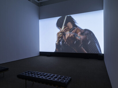 Laura Ortman, Wood that sings, exhibition view. Courtesy of The Baltimore Museum of Art