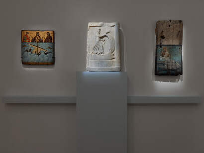 Kykladitisses. Untold stories of women in the Cyclades, exhibition view. Courtesy of the Museum of Cycladic Art