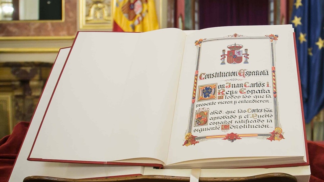 Ejemplar de la Constitución Española en el Congreso
