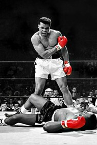 Muhammad Ali manda a Sonny Liston a la lona