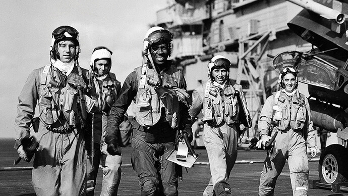 Jesse LeRoy Brown (1926-1950) primer aviador naval afroamericano en la Armada de los Estados Unidos