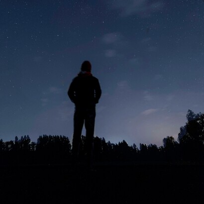 Quello che ci prende è sempre altro, da noi. Dall’essere umani