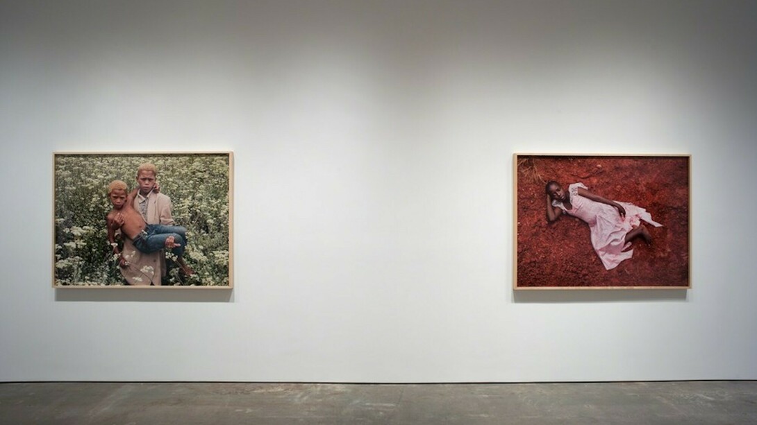 1994, Exhibition view. Courtesy of Yossi Milo Gallery