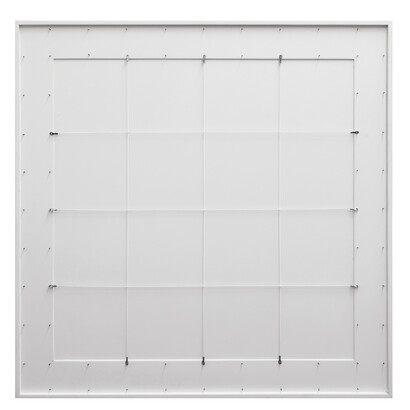 Gianni Colombo, Spazio elastico, 1975, smalto bianco e elastici su legno