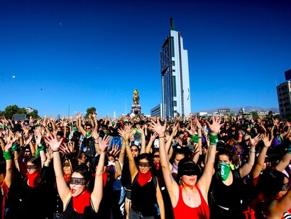 Organizadas y valientes, las mujeres chilenas reclaman su lugar 