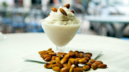 Granita di mandorle