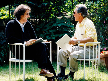 Giorgio Gaber ed Enzo Jannacci. Giorgio Gaber, però, pur guardando inizialmente con simpatia ai movimenti giovanili, non si uniformò mai a nessuna ideologia, né di destra, né di sinistra