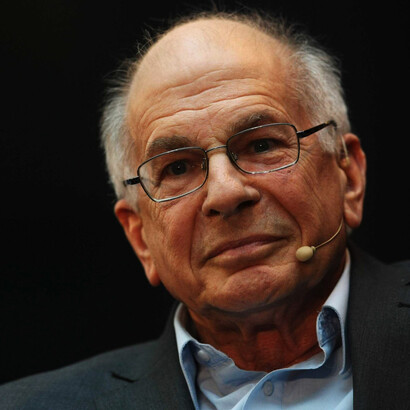 Daniel Kahneman, pionero en la identificación de los sesgos cognitivos en los procesos económicos