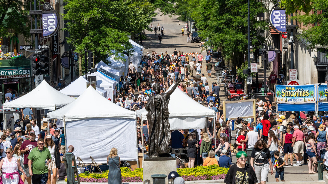 Art Fair on the Square, past edition, exhibition view. Courtesy of Art Fair on the Square