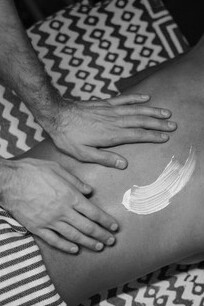 Massaggio della parte posteriore del corpo