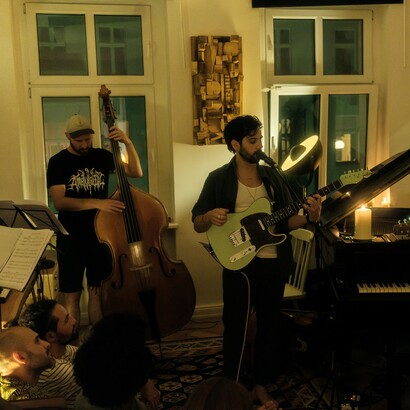 Un luogo può affascinare per la sua semplicità, la bellezza naturale e la sensazione di leggerezza che trasmette