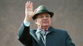 Mijaíl Gorbachov secretario general del Comité Central del Partido Comunista de la Unión Soviética desde 1985 hasta 1991 y jefe de Estado de la Unión Soviética de 1988 a 1991