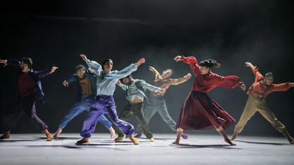 MiR Dance Company in  Hasard & Bolero, un dittico ispirato al celebre Boléro di Maurice Ravel, reinterpretato dalla leggendaria Sita Ostheime