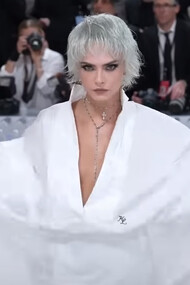 Cara Delevingne en la Met Gala (2023)