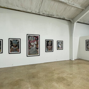 Win Wallace, Before the darkness settles, exhibition view. Courtesy of Ro2 Art Gallery