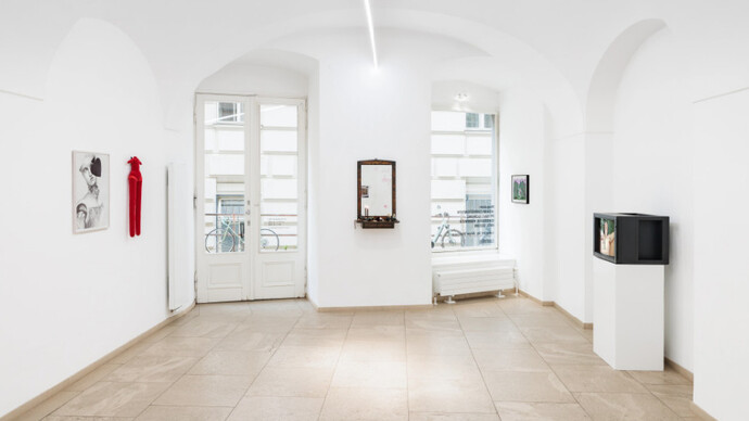 Various artists, Requiem, exhibition view. Courtesy of Galerie nächst St. Stephan